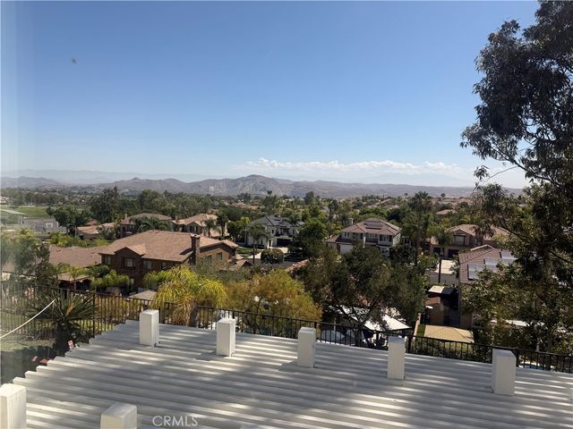 4459 Putting Green, Corona, CA 92883