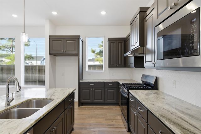 7734 Clover Gully Lane, Katy, TX 77493