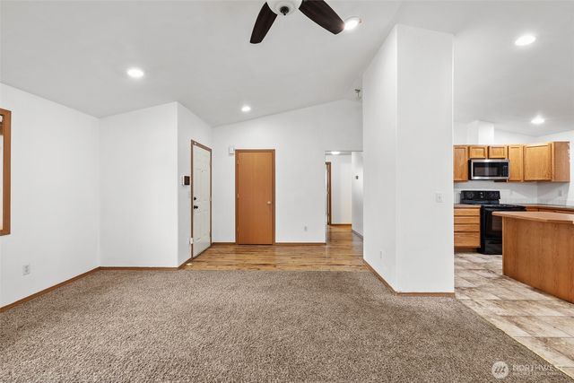 980 S Capstone Avenue, Othello, WA 99344