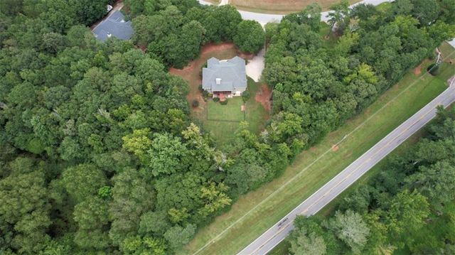 10 Nicklaus Circle, Social Circle, GA 30025