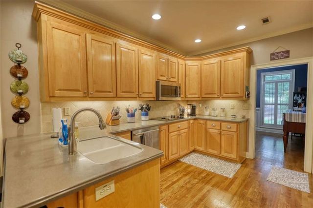 10 Nicklaus Circle, Social Circle, GA 30025