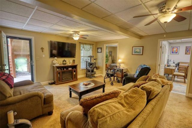 10 Nicklaus Circle, Social Circle, GA 30025