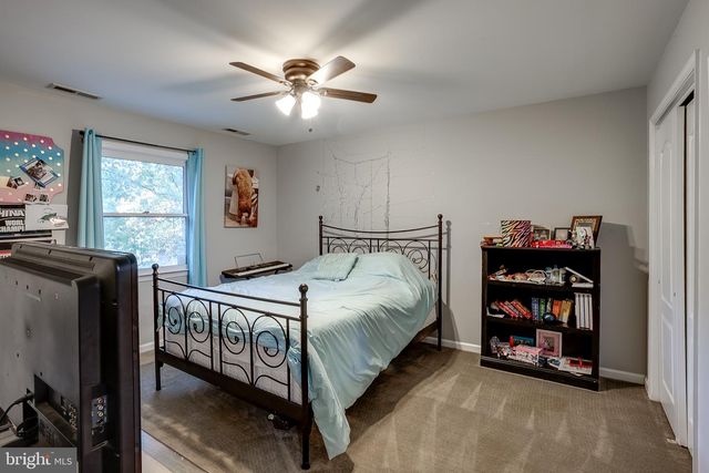 12 HARVEST LN, Medford, NJ 08055