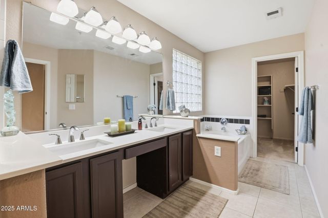 11155 N 87th Place, Scottsdale, AZ 85260