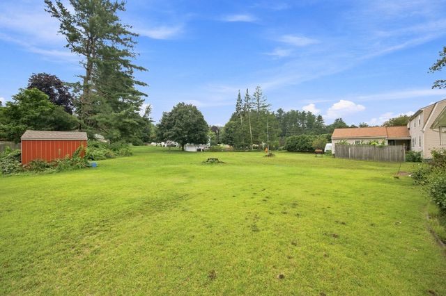 460 Shaker Rd, Westfield, MA 01085