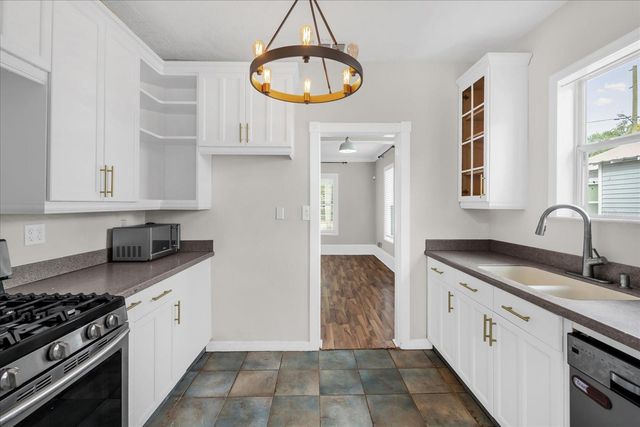 1518 PINEWOOD DRIVE, Winter Park, FL 32789