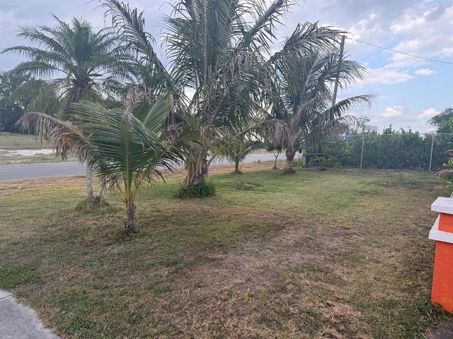 1410 NE 14th Terrace, Cape Coral, FL 33909
