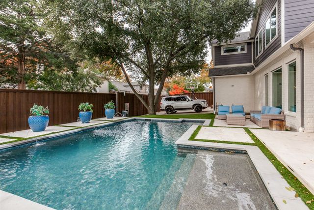 413 Ridge Crest Drive, Richardson, TX 75080