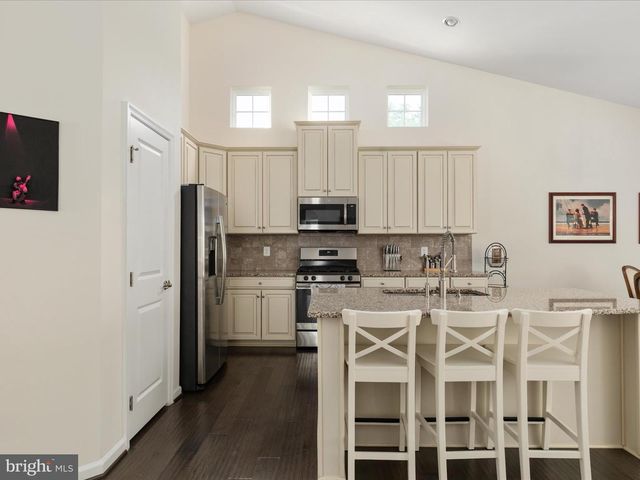 4116 EDDY CT, Warrenton, VA 20187