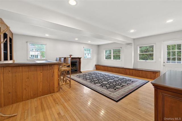 57 Pine Hill Lane, Dix Hills, NY 11746
