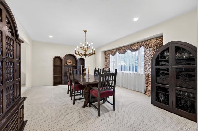 57 Pine Hill Lane, Dix Hills, NY 11746