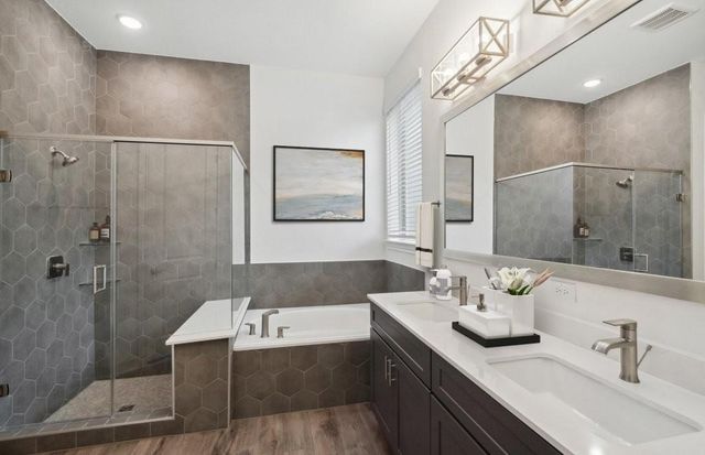 13511 Golden Isle Drive, Texas City, TX 77568