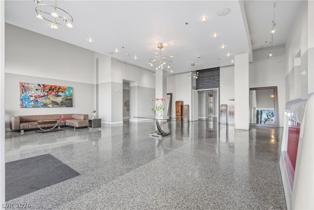 900 South Las Vegas Boulevard 702, Las Vegas, NV 89101 — photo 4