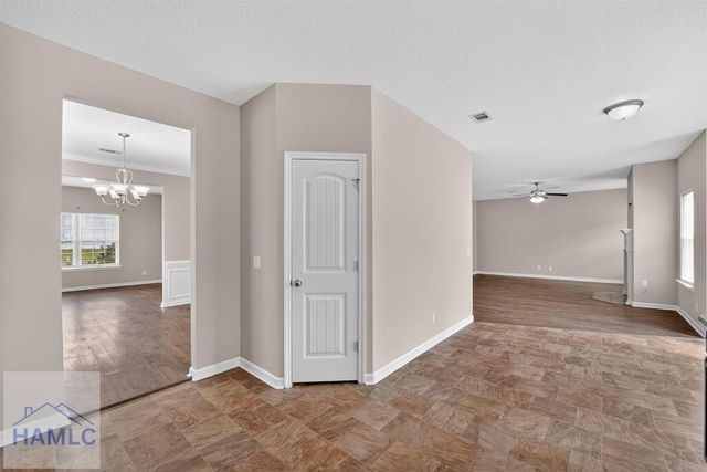 668 Red Oak Lane, Hinesville, GA 31313