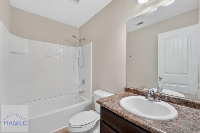 668 Red Oak Lane, Hinesville, GA 31313