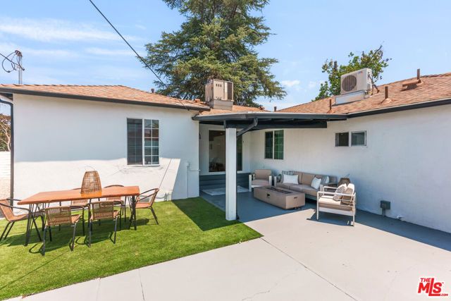 6633 Belmar Avenue, Reseda (los Angeles), CA 91335