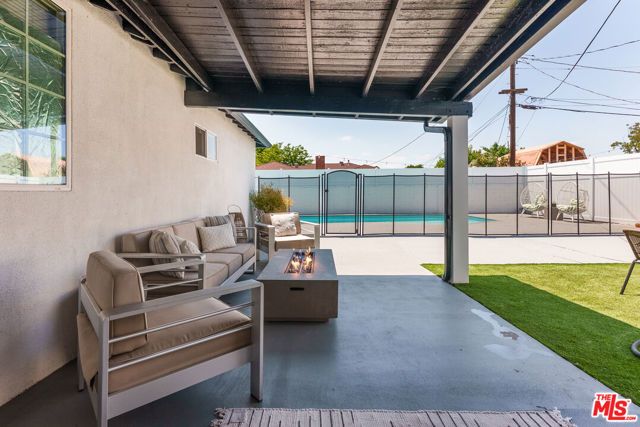 6633 Belmar Avenue, Reseda (los Angeles), CA 91335