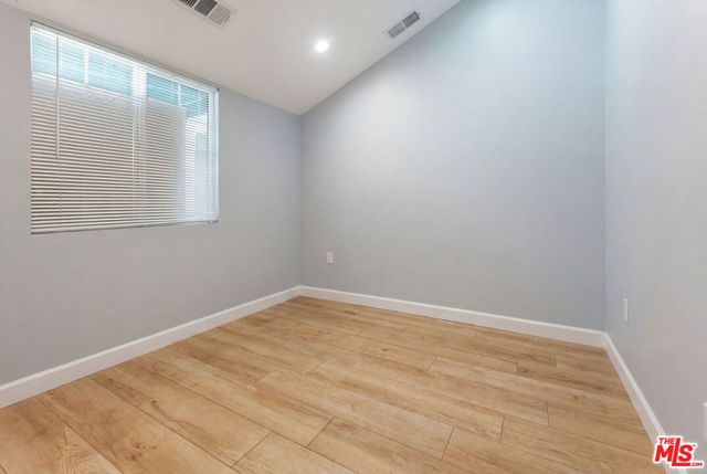 6633 Belmar Avenue, Reseda (los Angeles), CA 91335