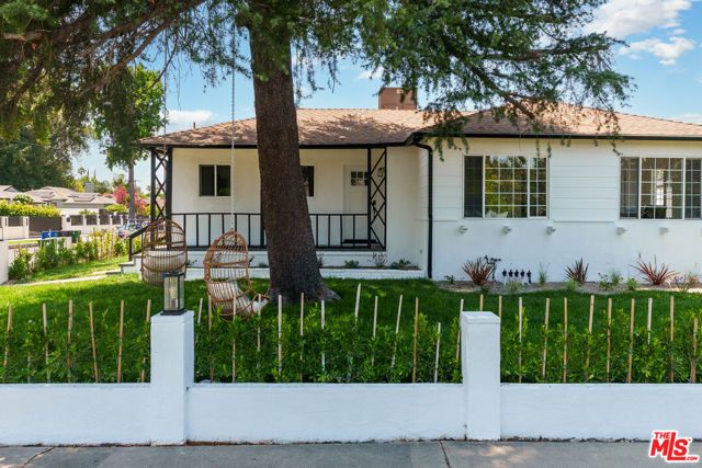 6633 Belmar Avenue, Reseda (los Angeles), CA 91335