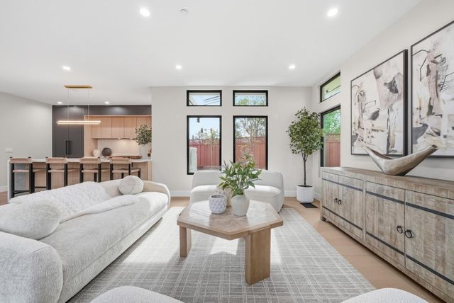 3830 Carlson Circle, Palo Alto, CA 94306