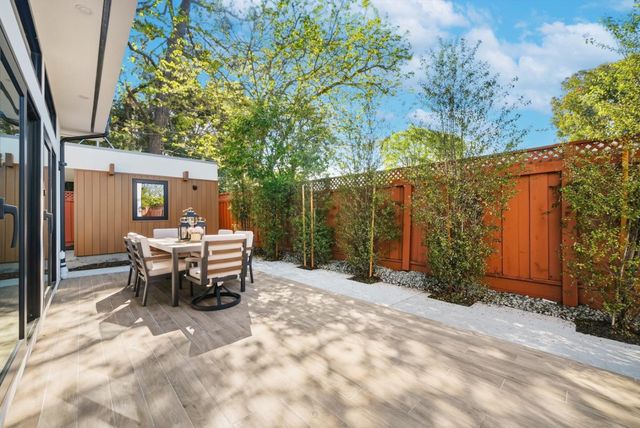 3830 Carlson Circle, Palo Alto, CA 94306