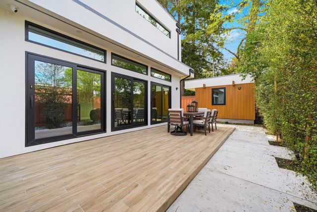 3830 Carlson Circle, Palo Alto, CA 94306