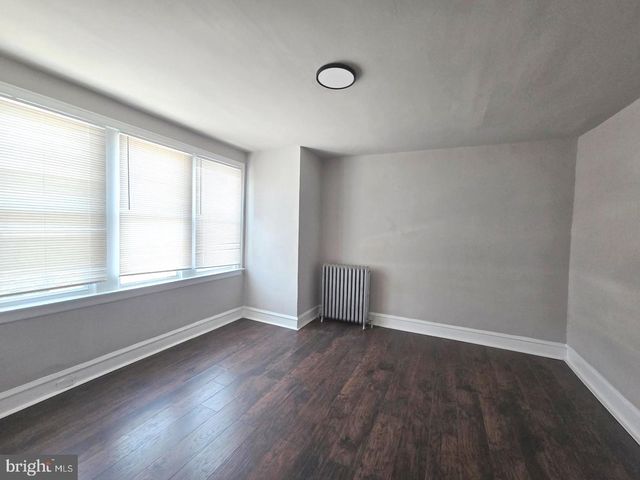 204 W DUNCANNON AVE, Philadelphia, PA 19120