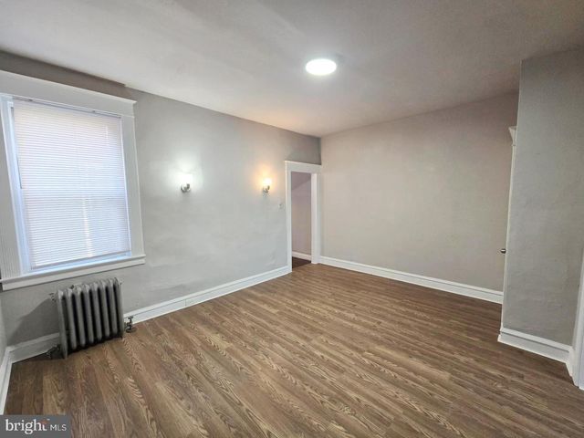204 W DUNCANNON AVE, Philadelphia, PA 19120