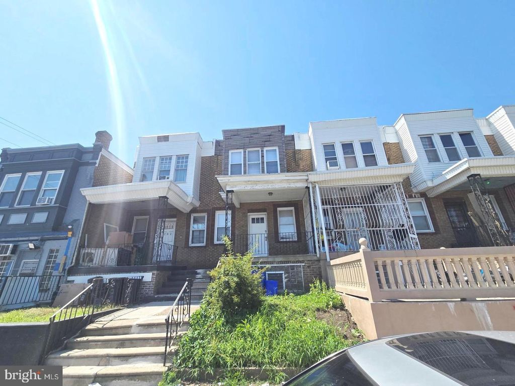 204 W DUNCANNON AVE, Philadelphia, PA 19120