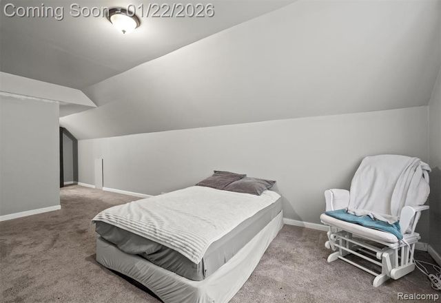 29820 Quinkert Street, Roseville, MI 48066