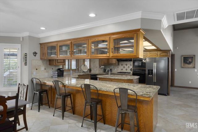 7908 Jill Jean Avenue, Bakersfield, CA 93308