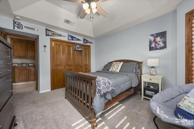 7908 Jill Jean Avenue, Bakersfield, CA 93308