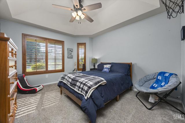 7908 Jill Jean Avenue, Bakersfield, CA 93308