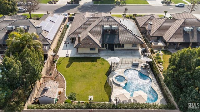 7908 Jill Jean Avenue, Bakersfield, CA 93308