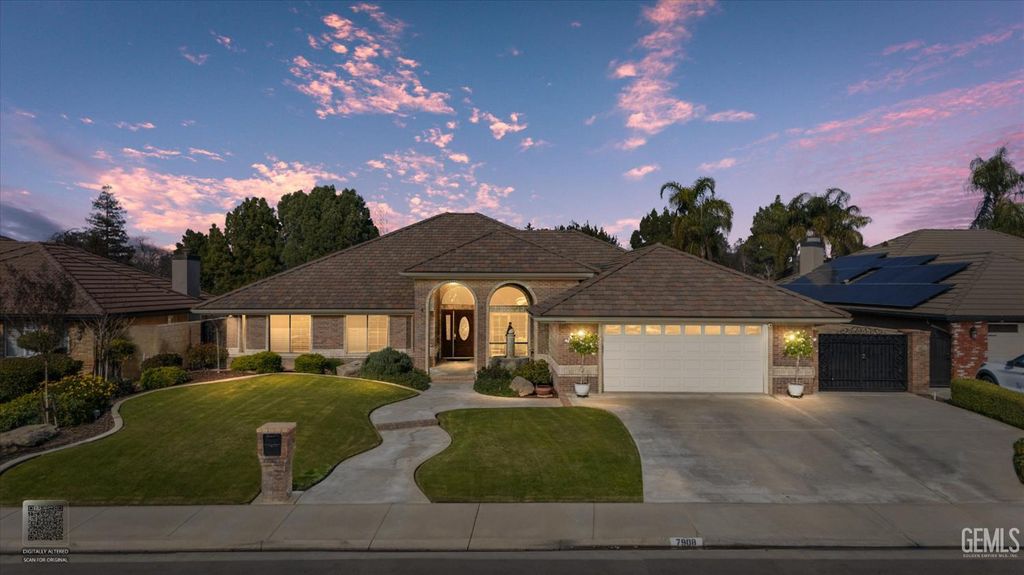 7908 Jill Jean Avenue, Bakersfield, CA 93308
