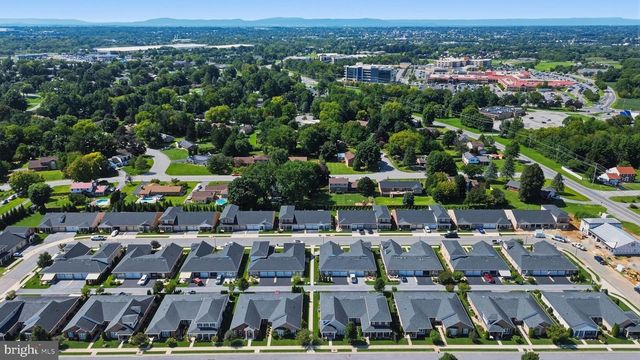 1748 MERIDIAN DR, Hagerstown, MD 21742