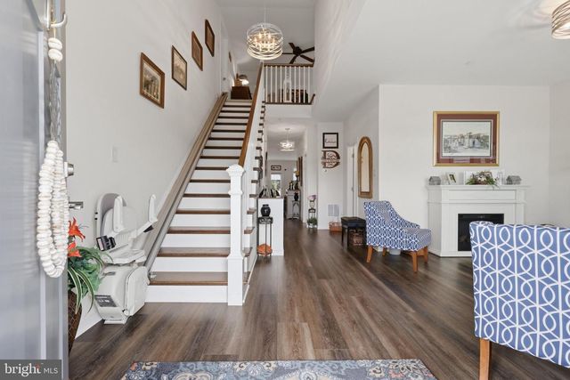 1748 MERIDIAN DR, Hagerstown, MD 21742