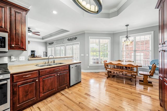 96 Auburn Hills Dr, Woodbury, TN 37190