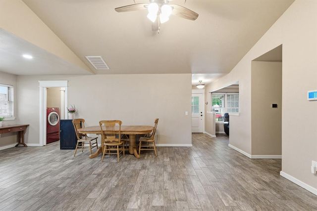2401 Ridgewood Drive, Moore, OK 73160
