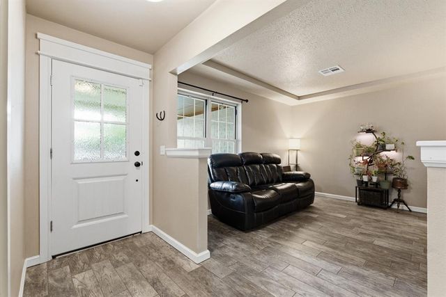 2401 Ridgewood Drive, Moore, OK 73160