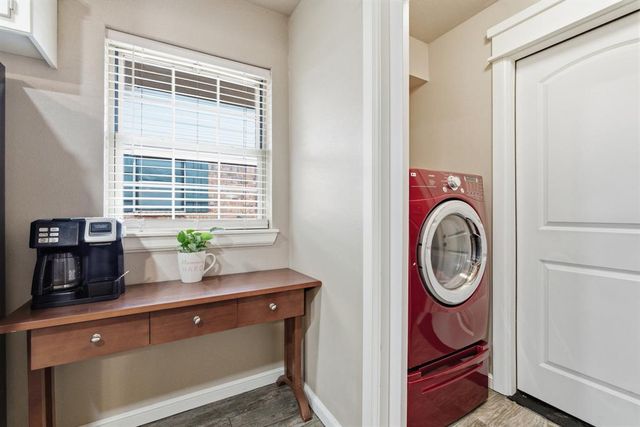 2401 Ridgewood Drive, Moore, OK 73160