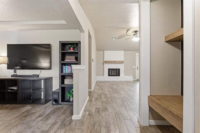2401 Ridgewood Drive, Moore, OK 73160