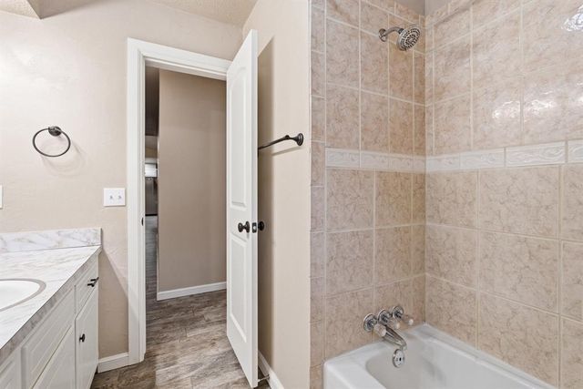 2401 Ridgewood Drive, Moore, OK 73160