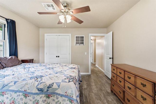 2401 Ridgewood Drive, Moore, OK 73160