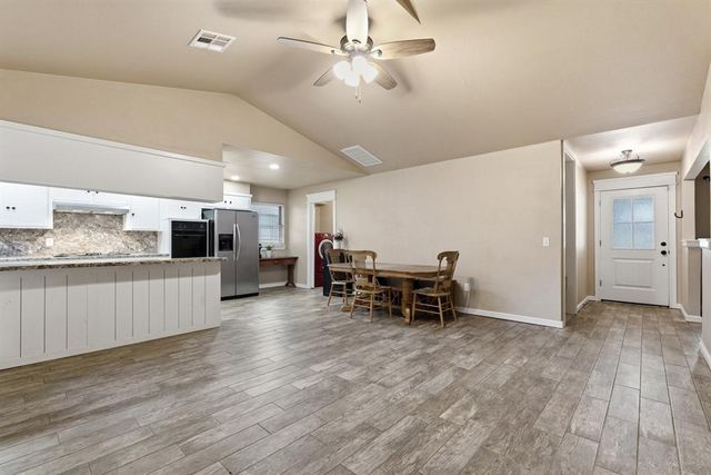 2401 Ridgewood Drive, Moore, OK 73160