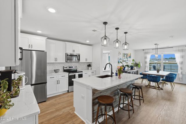 2045 Course Lane, Surf City, NC 28445