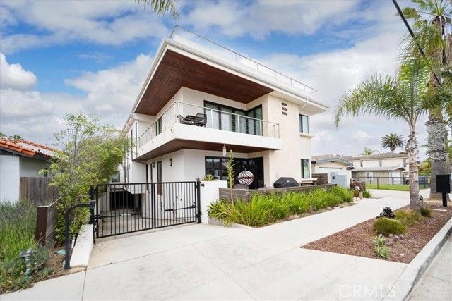 3632 Garfield Street, Carlsbad, CA 92008