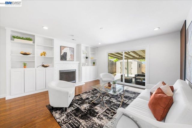 578 Meadowlark St, Livermore, CA 94551
