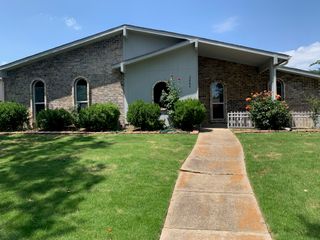 2009 Chestnut Road, Carrollton, TX 75007