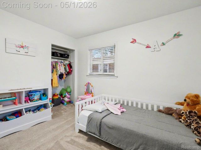31611 Grant Street, Wayne, MI 48184